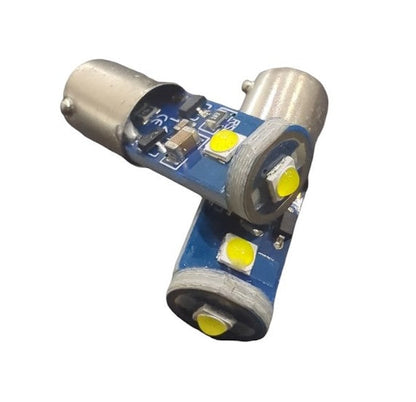 2 Stück 3SMD LED Standlicht Parkleuchte H6W Bax9s 3030 SKODA SUPERB I 3U4