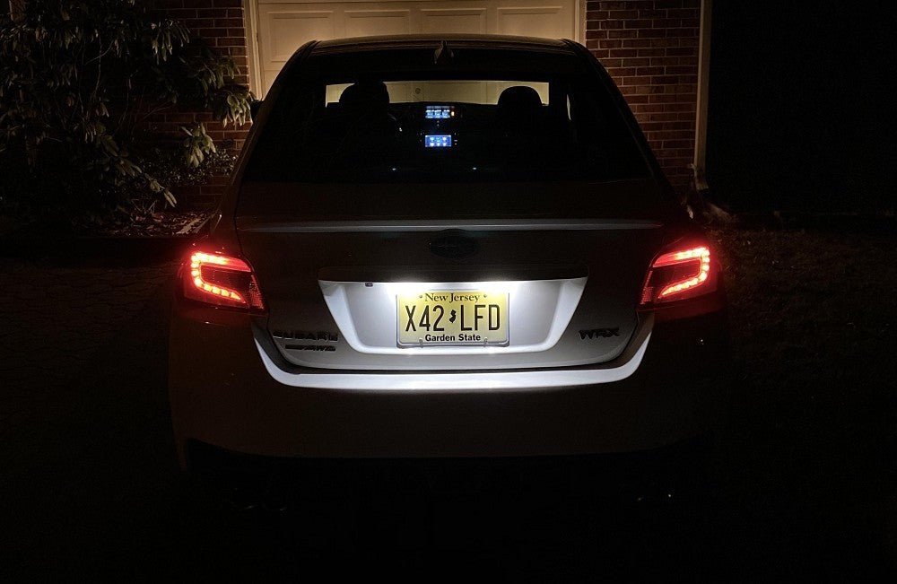 BMW LED Kennzeichenbeleuchtung für 1er 3er 5er X1 X3 X5 X6 M3 M4 - TÜV - frei - LEDRide